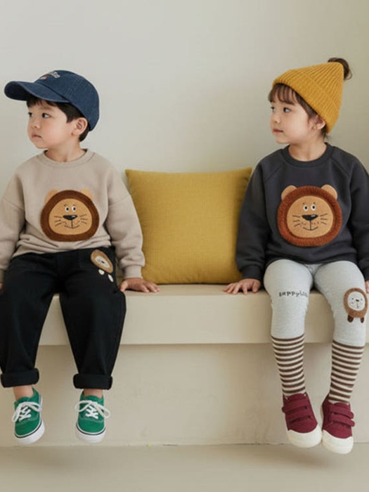 Knit Lion Raglan Tee