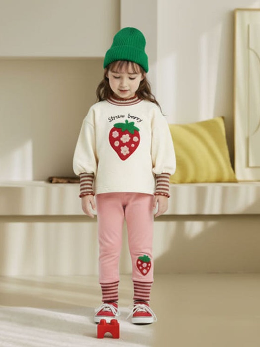 Boucle Strawberry Leggings