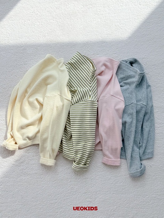 Bonbon Turtleneck Tee