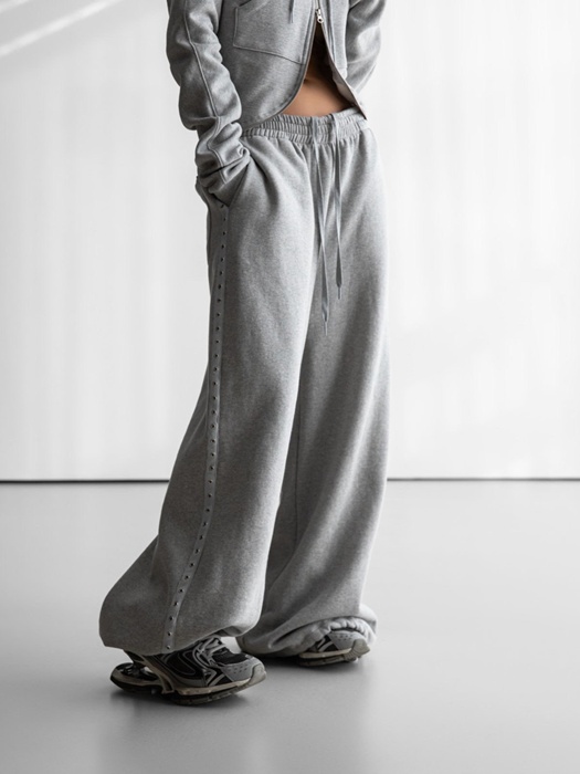 Oversized Eyelet Line Detail Sweat Wide Pants Oversized Eyelet Line Detail Sweat Wide Pants