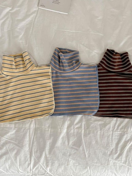 Fleece Stripe Fake Turtleneck Tee