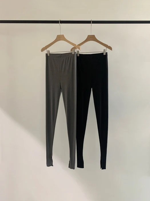 Warm Slit Leggings Warm Slit Leggings