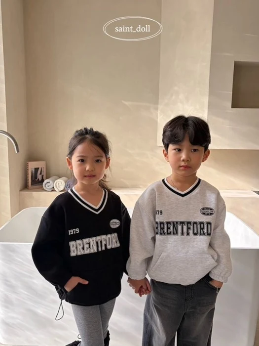 Uniform Sweatshirt (Kids)