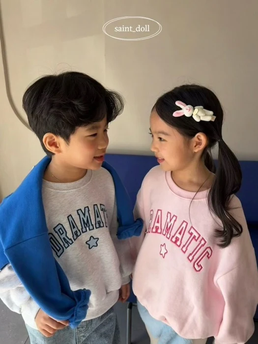 Dramatic Sweatshirt (Kids)