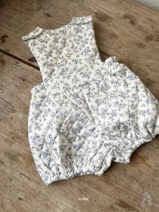 Bebe Olivia Quilted Suit