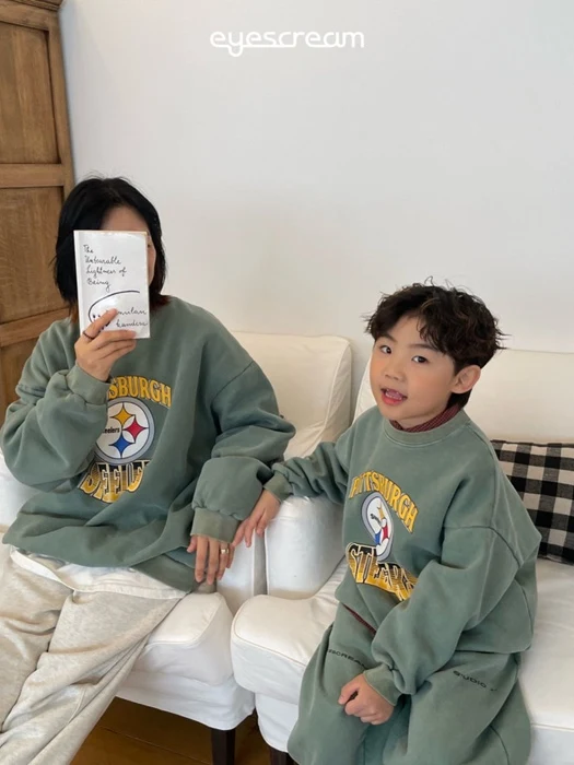 Bug Sweatshirt Bug Sweatshirt