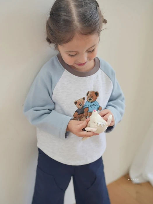 Happy Raglan Tee