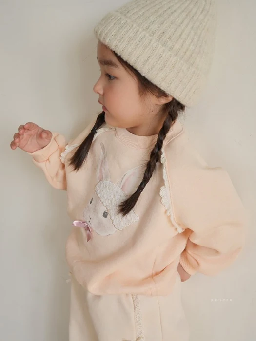 Rabbit Bonnet Tee