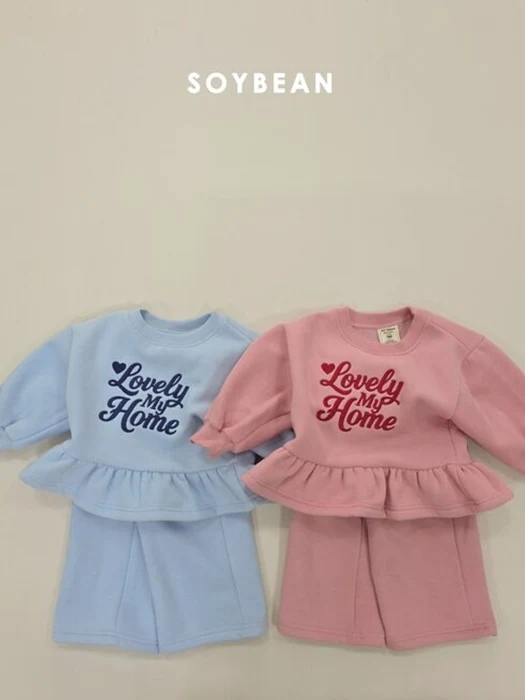 Lovely Frill Fleece Set Lovely Frill Fleece Set