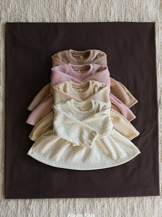 Everyday Ribbed Blouse Everyday Ribbed Blouse