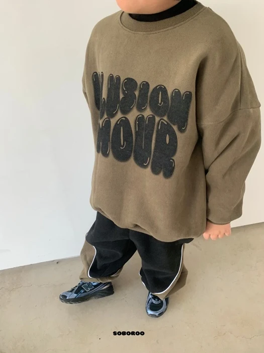 Illusion Sweatshirt Illusion Sweatshirt