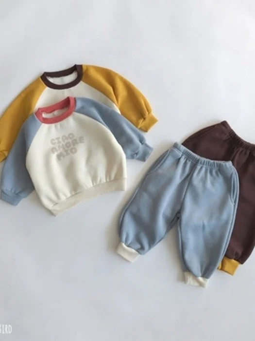 Chao Fleece Sweatshirt Set Chao Fleece Sweatshirt Set