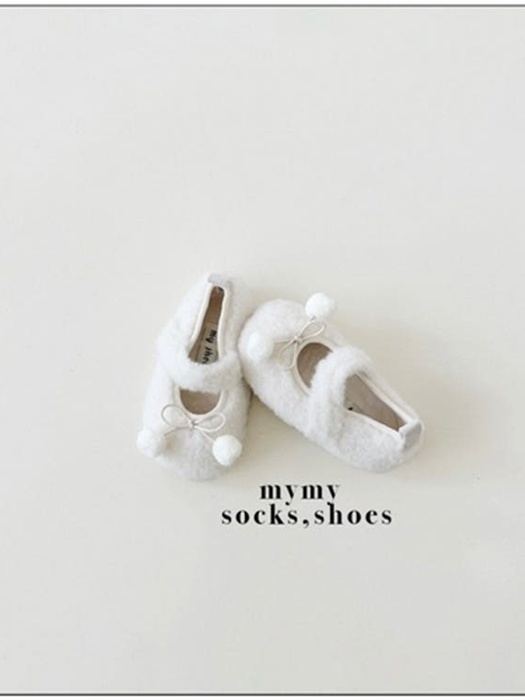 504 Flutter Shoes 504 Flutter Shoes