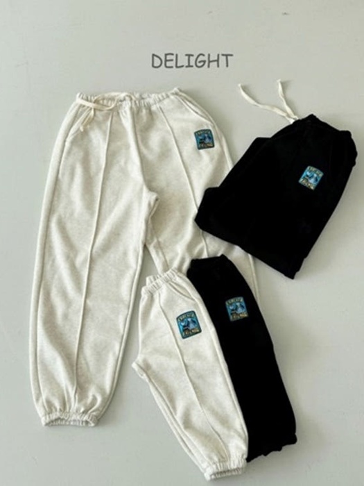 Friends Pintuck Pants (Adult)