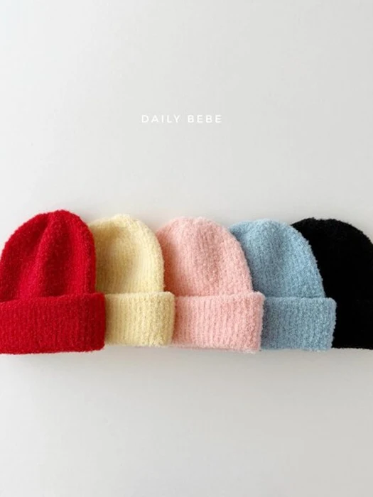 Bouclé Beanie