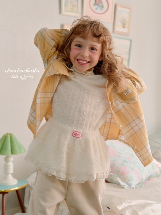 Heart Frill Fleece Lace Tee Heart Frill Fleece Lace Tee
