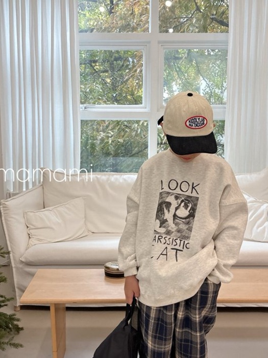 Look Cat Sweatshirt