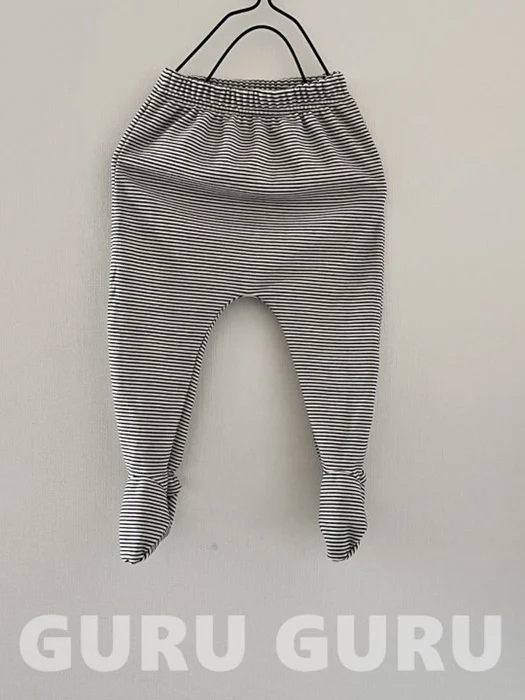Stripe Foot Leggings
