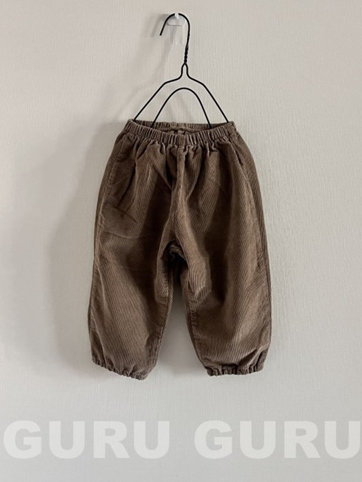Round Pants