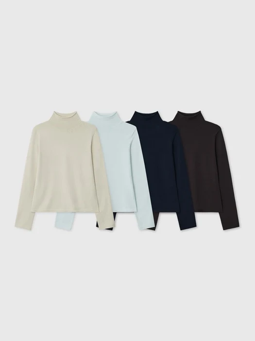 Wool Turtleneck Knit
