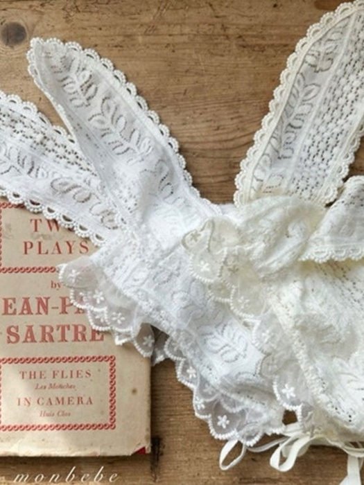 W Bunny Lace Bonnet