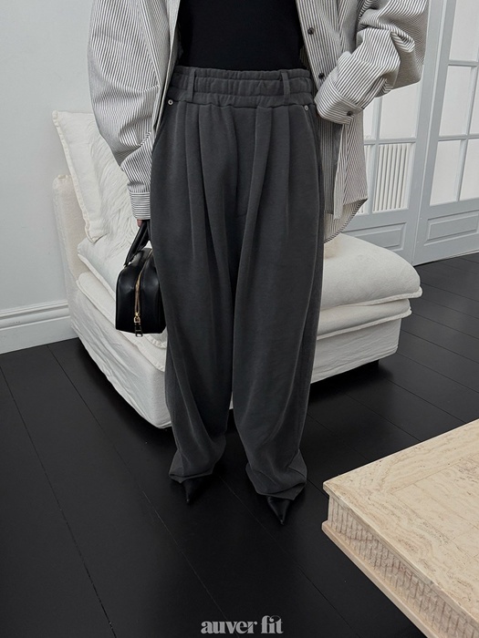 Half Pleated Pants