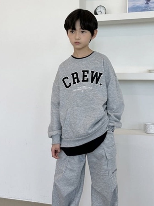 Crew Embroidery Sweatshirt