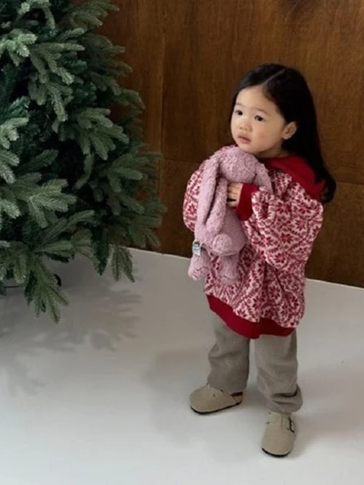 Snow Sweatshirt