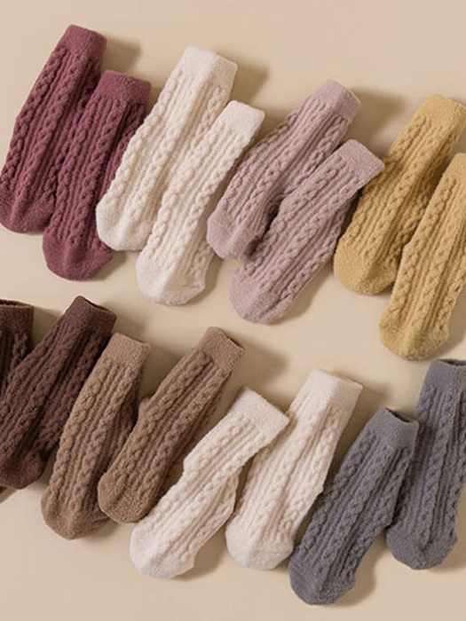 Mid Cable Fleece Socks Set