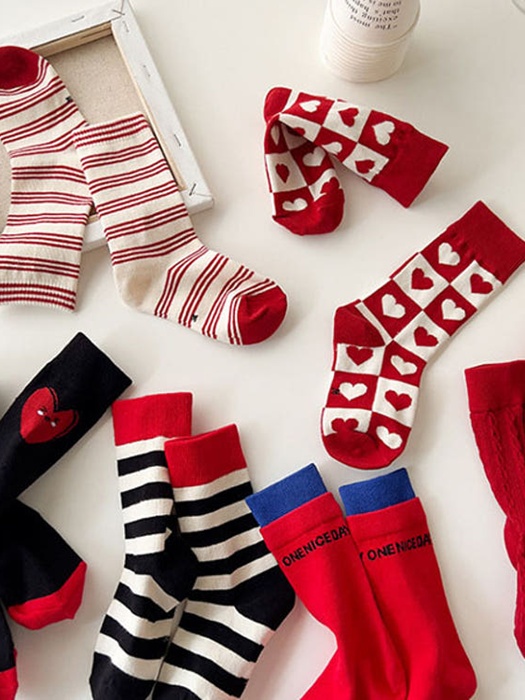 Heart Red Socks Set