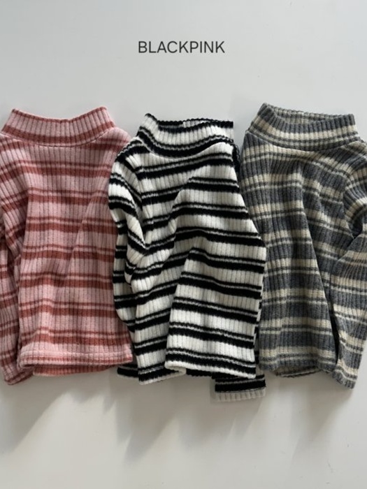 Fleece Knit Stripe Half Turtleneck Fleece Knit Stripe Half Turtleneck