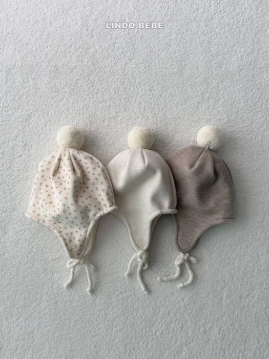 Bebe Pom Pom Bonnet Bebe Pom Pom Bonnet