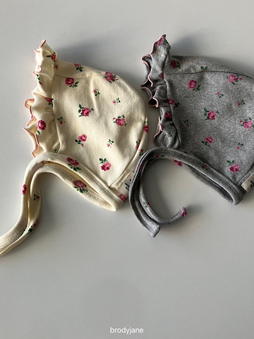 Peach Rose Bonnet Peach Rose Bonnet
