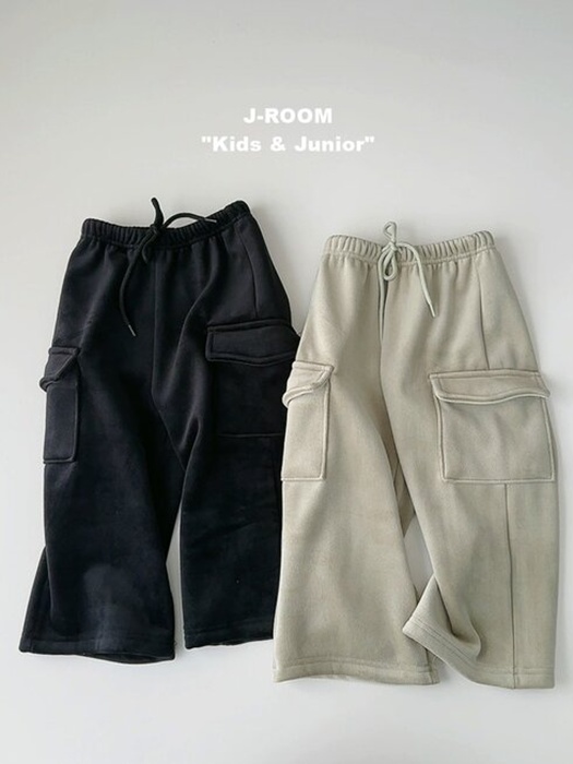 Mink Ribbed Cargo Pants