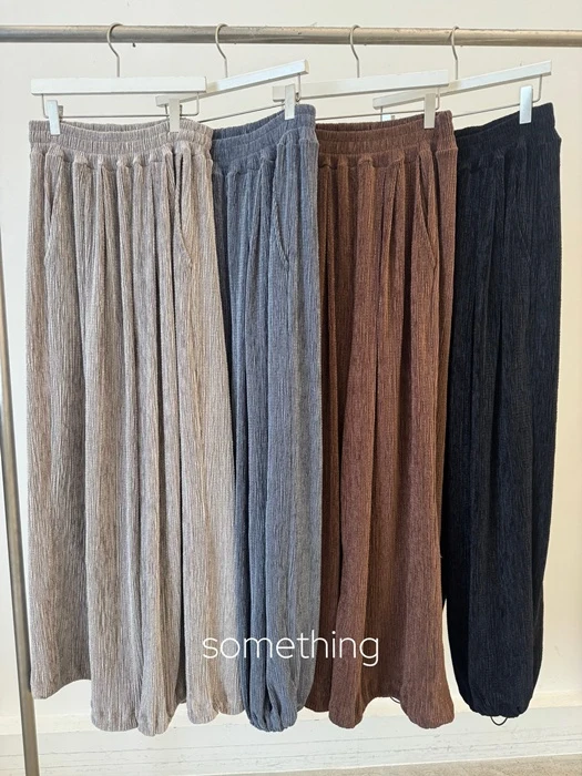 Velvet Pleats Pants Velvet Pleats Pants