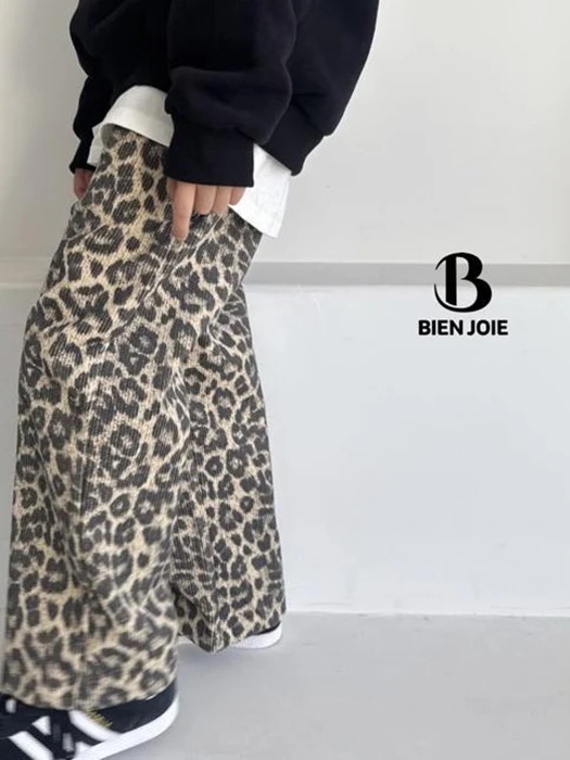 Ruing Leopard Pants
