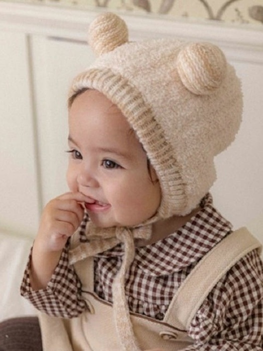 Honey Pom Bonnet