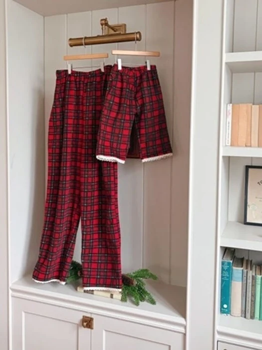 Noel Check Fleece Pants (Mom) Noel Check Fleece Pants (Mom)