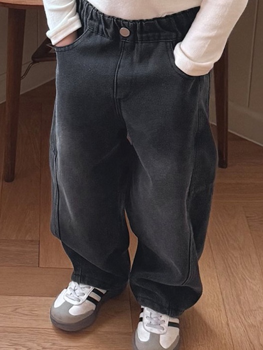 Winter Black Jeans
