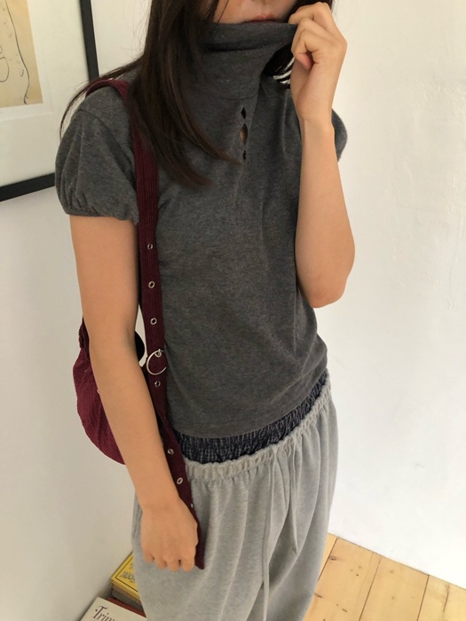 Dia Short Sleeve Turtleneck Tee Dia Short Sleeve Turtleneck Tee