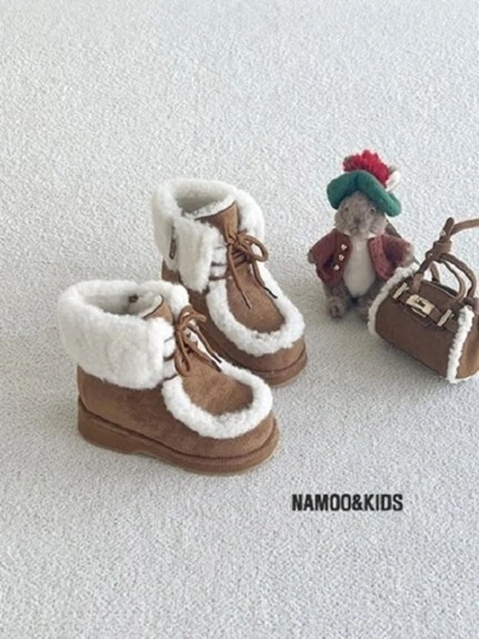 Winter Loop Boots