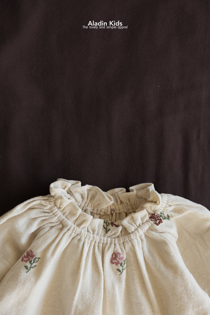 Aladin - Korean Baby Fashion - #babyboutiqueclothing - Vintage Embroidered Blouse - 2