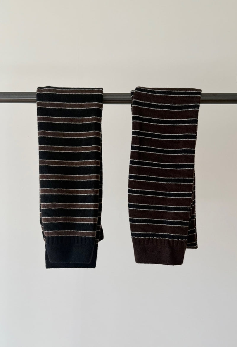 Amygrace - Korean Women Fashion - #momslook - Here Wool Muffler