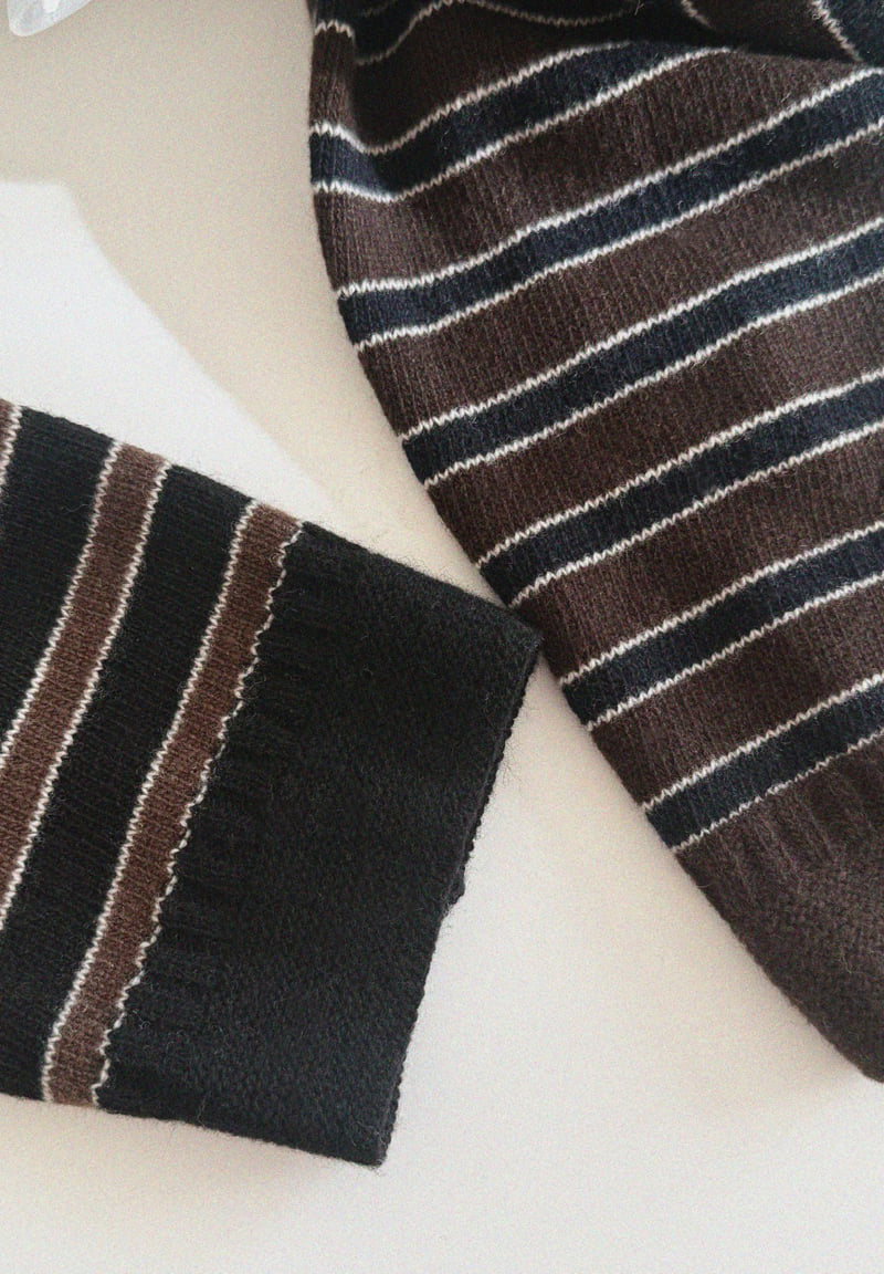 Amygrace - Korean Women Fashion - #momslook - Here Wool Muffler - 5