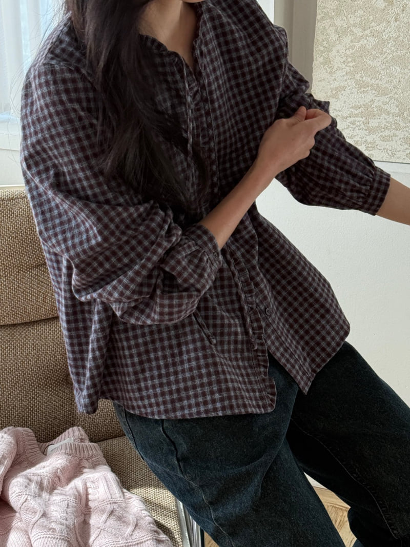 Amygrace - Korean Women Fashion - #momslook - Mio Check Frill Blouse - 5