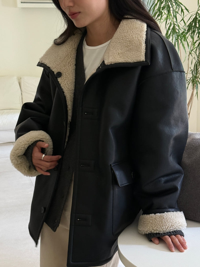 Amygrace - Korean Women Fashion - #restrostyle - Lois Reversible Mustang Jacket - 4