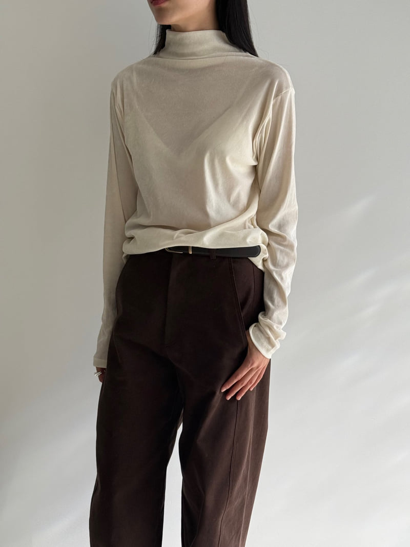 Amygrace - Korean Women Fashion - #vintagekidsstyle - Texture Velvet Tee - 6