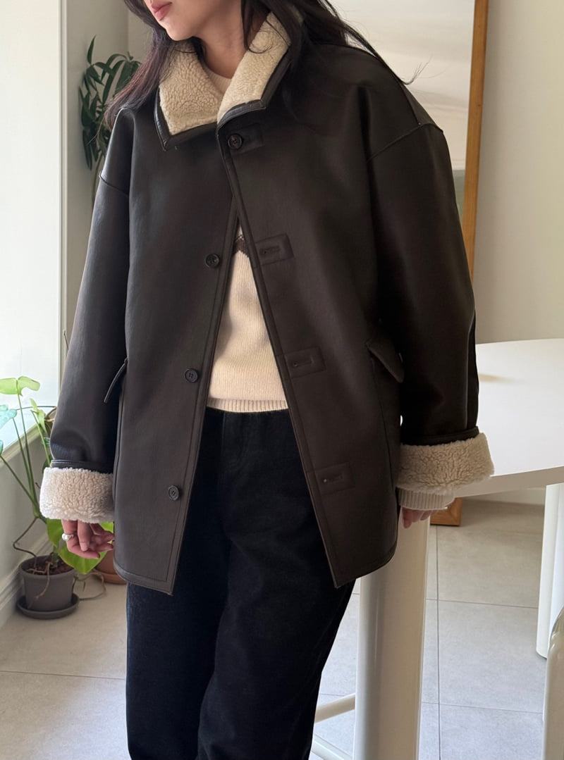 Amygrace - Korean Women Fashion - #womensfashion - Lois Reversible Mustang Jacket - 9