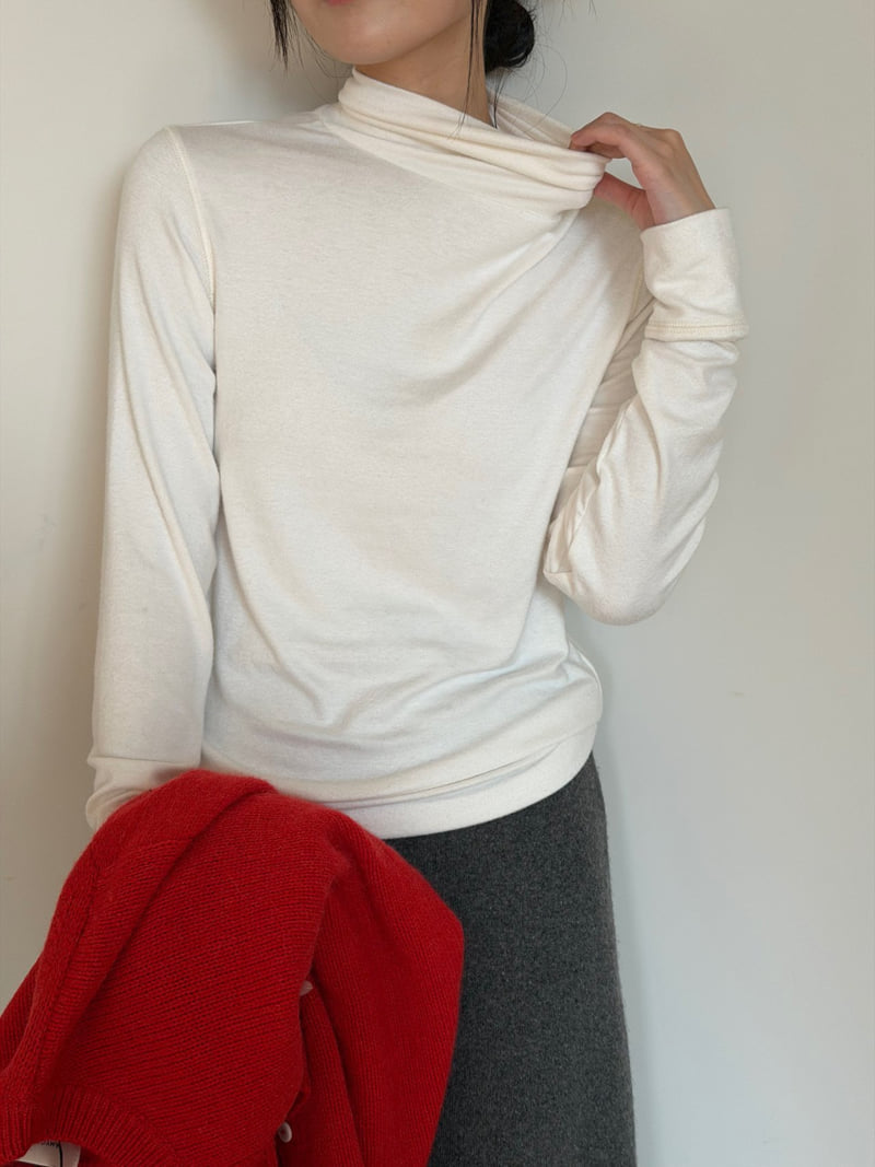 Amygrace - Korean Women Fashion - #womensfashion - Pom Pom Turtleneck Tee - 6
