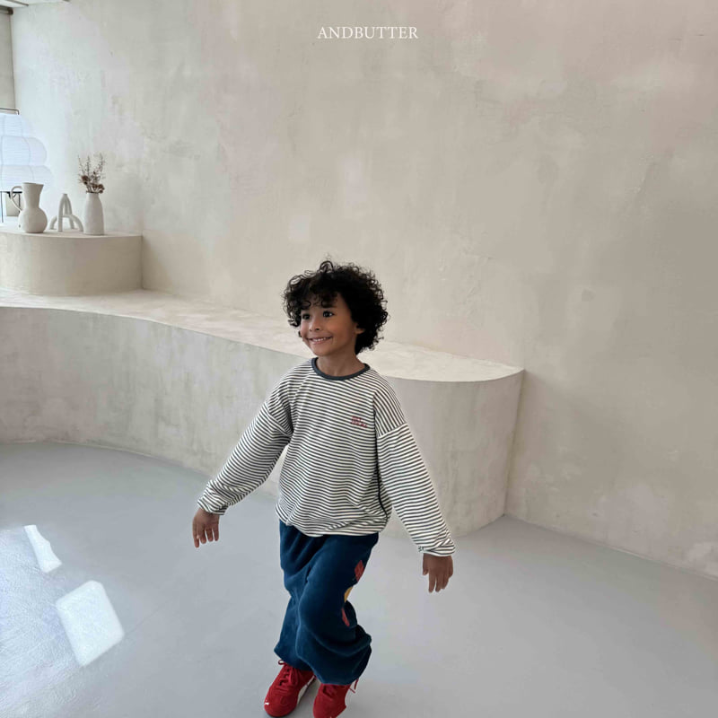 Andbutter - Korean Children Fashion - #kidsshorts - Warm Argyle Terry Jogger Pants - 9